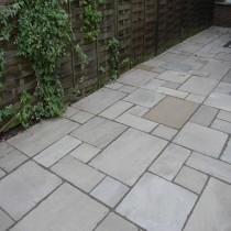 Kandla Grey Indian Sandstone Tumbled Calibrated Patio Paving Slabs Pack 18.5m2 600 x 900 22mm Kandla Grey Indian Sandstone Tumbled Calibrated Patio Paving Slabs Pack 18.5m2 600 x 900 22mm