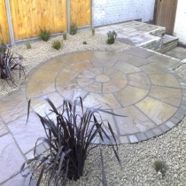 Raj Green Indian Sandstone Natural Circle Patio Paving Slabs Pack 2.4m 25mm to 35mm Raj Green Indian Sandstone Natural Circle Patio Paving Slabs Pack 2.4m 25mm to 35mm